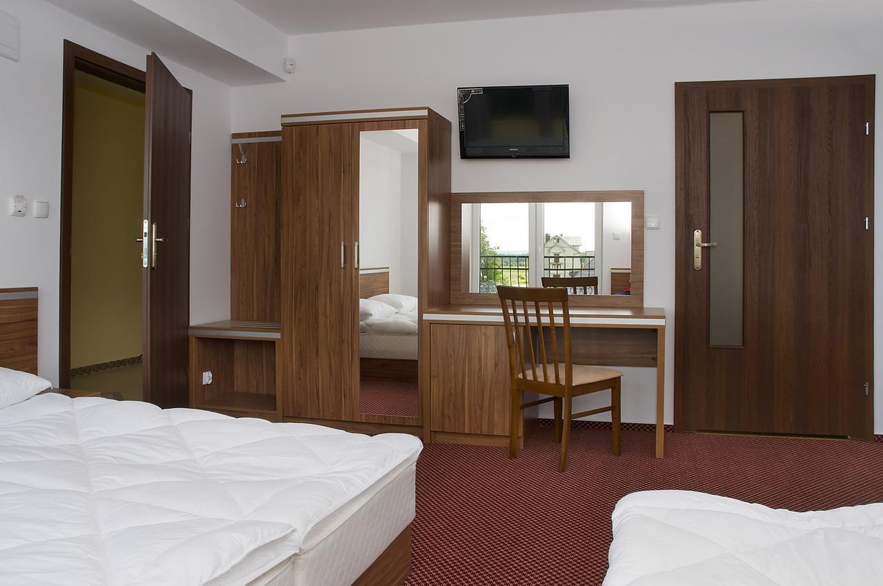 Adamar Jastrzebia Gora Bed & Breakfast Exterior photo